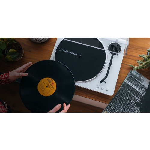 Audio-Technica AT-LP70XBTWS Проигрыватель виниловых дисков