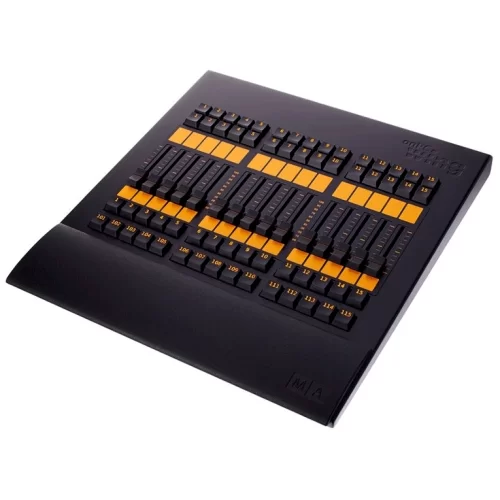 Amixled GM2 FADER WING Световая консоль, 2048 каналов