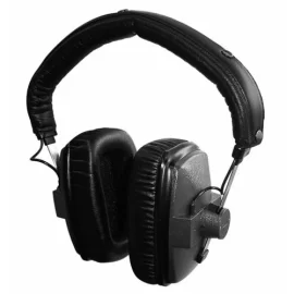 Beyerdynamic DT 150 250 ohms Закрытые наушники