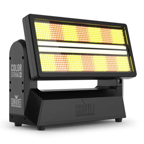 Chauvet-Professional COLORSTRIKE M V2 Светодиодный стробоскоп, 896х0,784Вт RGB + 432x1,56Вт CW, IP65
