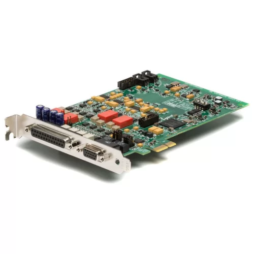 Lynx Studio E44 Аудиоинтерфейс PCIe, 4х4