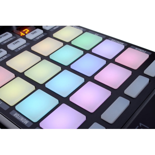 Native Instruments Traktor Kontrol F1 DJ контроллер для работы с ПО NI Traktor