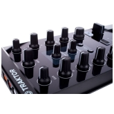 Native Instruments Traktor Kontrol Z1 DJ контроллер для работы с ПО NI Traktor