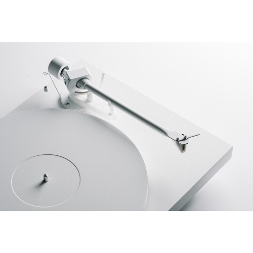 Pro-Ject Debut PRO White Проигрыватель виниловых дисков