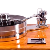 Pro-Ject Signature 12 Olive Проигрыватель виниловых дисков