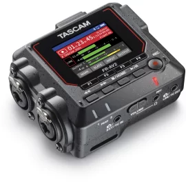 Tascam FR-AV2 2-канальный PCM-рекордер