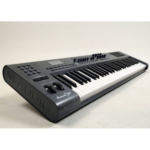 Alesis Q61 MIDI-клавиатура