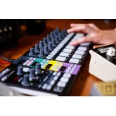 Arturia BeatStep Pro Black Edition USB MIDI контроллер