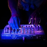 Arturia MicroBrute Аналоговый синтезатор