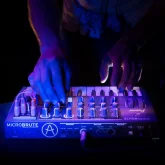 Arturia MicroBrute Аналоговый синтезатор