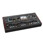 Behringer Deepmind 12D 12-голосый аналоговый синтезатор