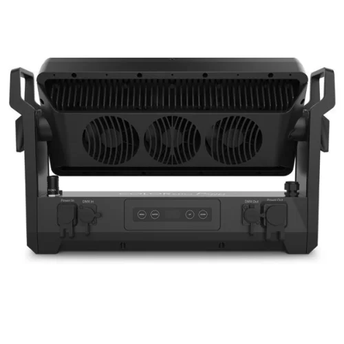 CHAUVET-PRO COLORado Panel Q40 Прожектор, IP65, 40х15Вт., RGBW