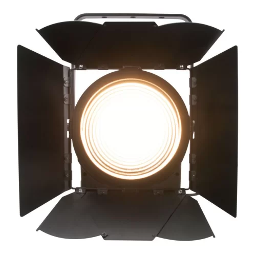 Elation KL Fresnel 8 Театральный прожектор, 350 Вт. 3000K