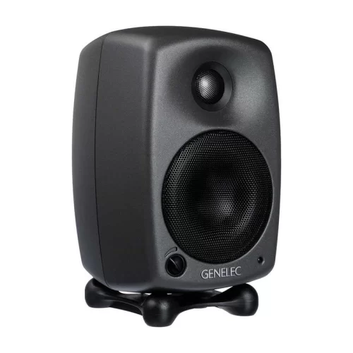 Genelec 8020C Студийный монитор, 4"