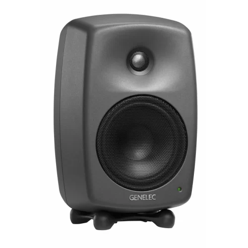 Genelec 8330AP Студийный монитор, 5"