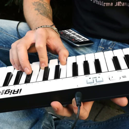 IK Multimedia iRig Keys Mini MIDI-клавиатура, 25 клавиш