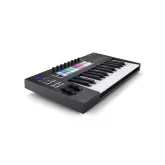 Novation Launchkey 25 mk3 MIDI клавиатура, 25 клавиш