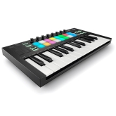 Novation Launchkey Mini mk3 MIDI клавиатура, 25 клавиш