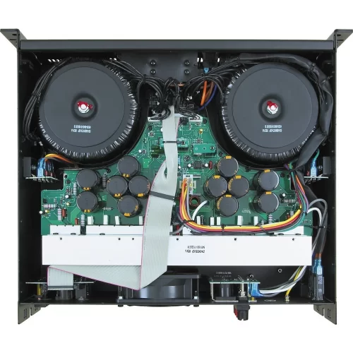 QSC RMX5050 Усилитель мощности, 2х1800 Вт.