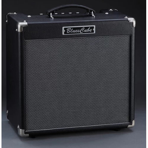 Roland Blues Cube Hot Black Гитарный комбоусилитель, 30 Вт., 12 дюймов