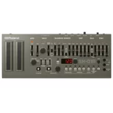 Roland SH-01A Синтезатор