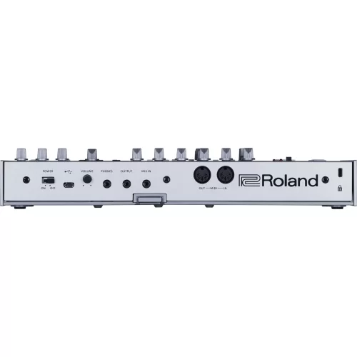 Roland TB-03 Басовый синтезатор