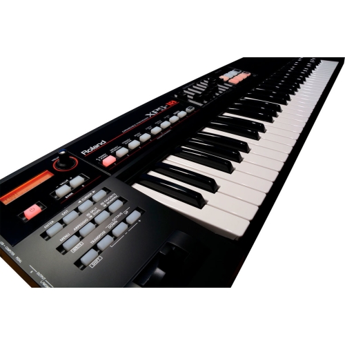 Roland XPS-10 Синтезатор