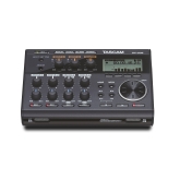 Tascam DP-006 6-и канальная портастудия с записью на SD-карту