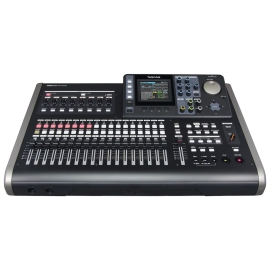 Tascam DP-24SD 24-канальная портастудия с записью на SD/SDHC-карту