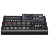 Tascam DP-32SD 32-х канальная портастудия с записью на SD/SDHC-карту