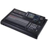 Tascam DP-32SD 32-х канальная портастудия с записью на SD/SDHC-карту