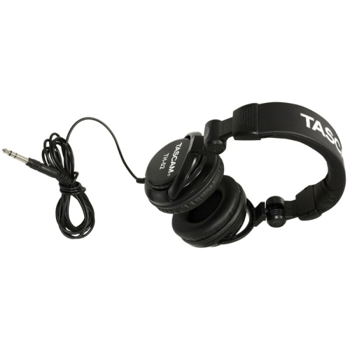 Tascam TH-02 Наушники