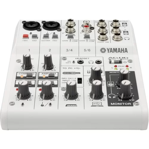 Yamaha AG06 6-канальный микшер с USB-аудиоинтерфейсом